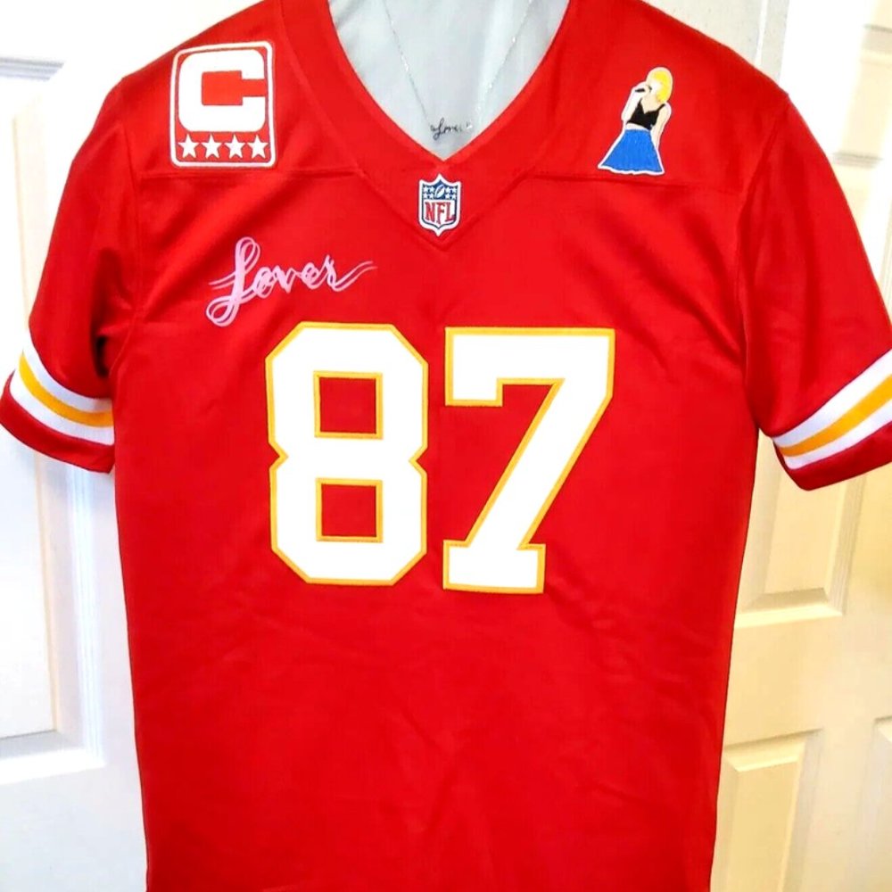 T Swiftie Youth size14-15 KC 87 Football Jersey With Theme (LOVER) Necklace Red